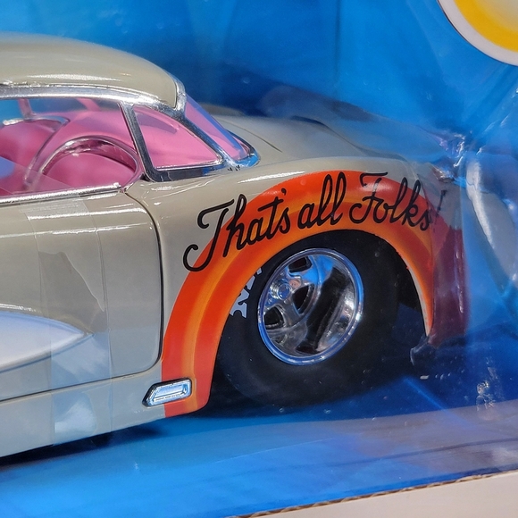 Jada Toys Looney Tunes Bugs Bunny & 1957 Chevrolet Corvette 1:24 Diecast Set New - Picture 7 of 9